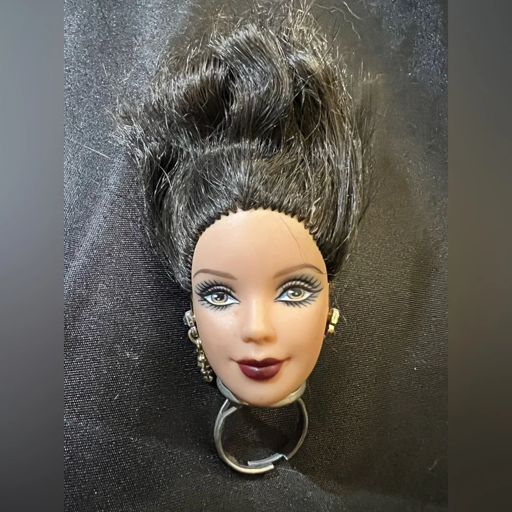 Doll head beaded adjustable rings